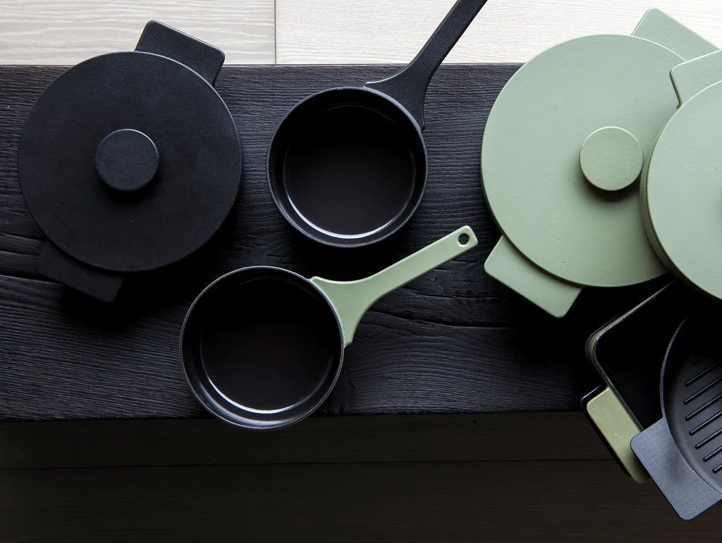 Front Page 3 Front Page -JOHNSTONES Sales g 4